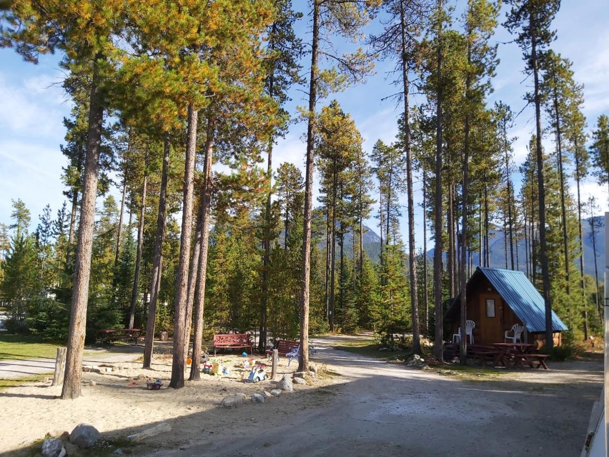 Blue River Cabins & Campgrounds エクステリア 写真
