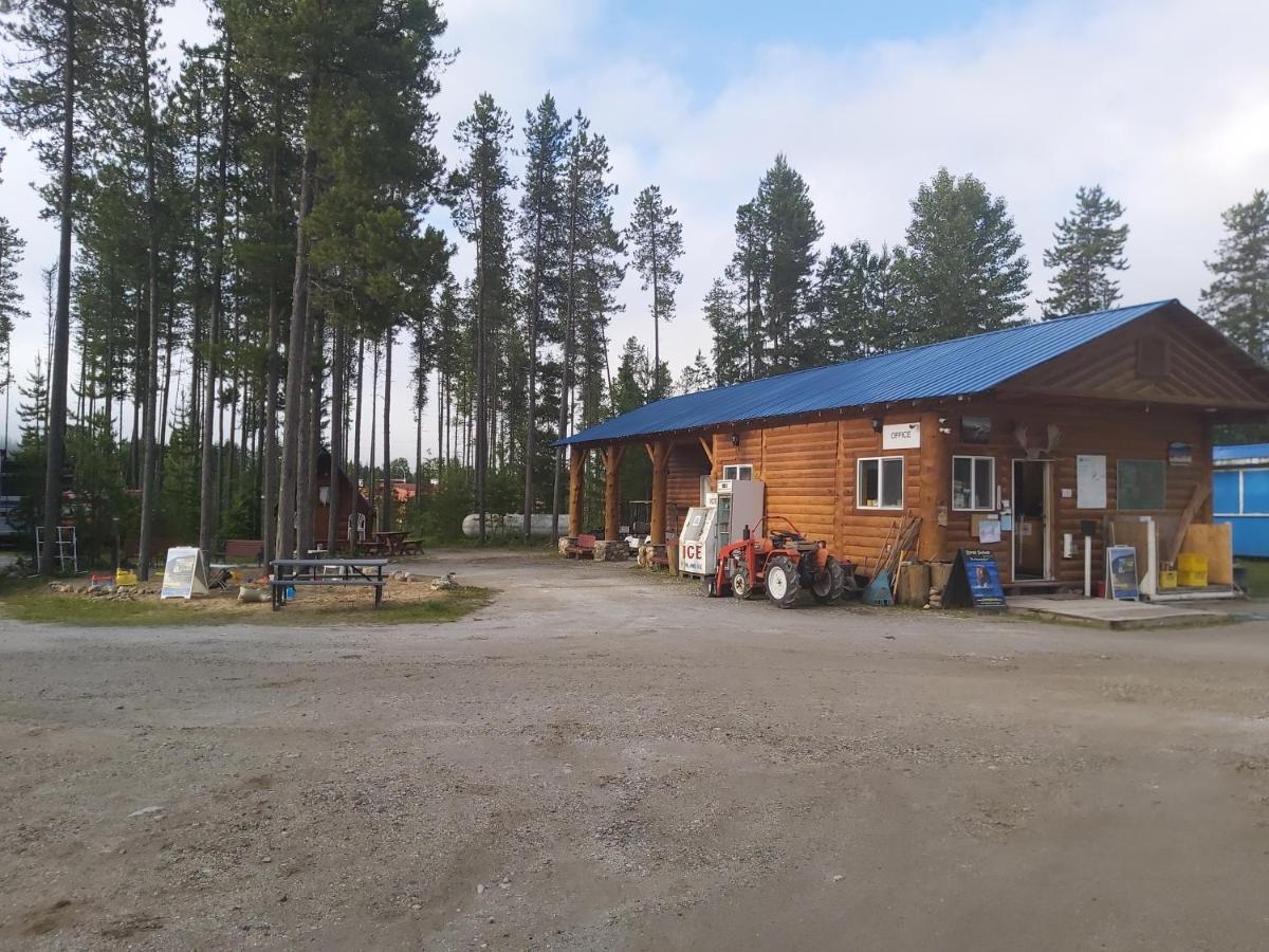 Blue River Cabins & Campgrounds エクステリア 写真