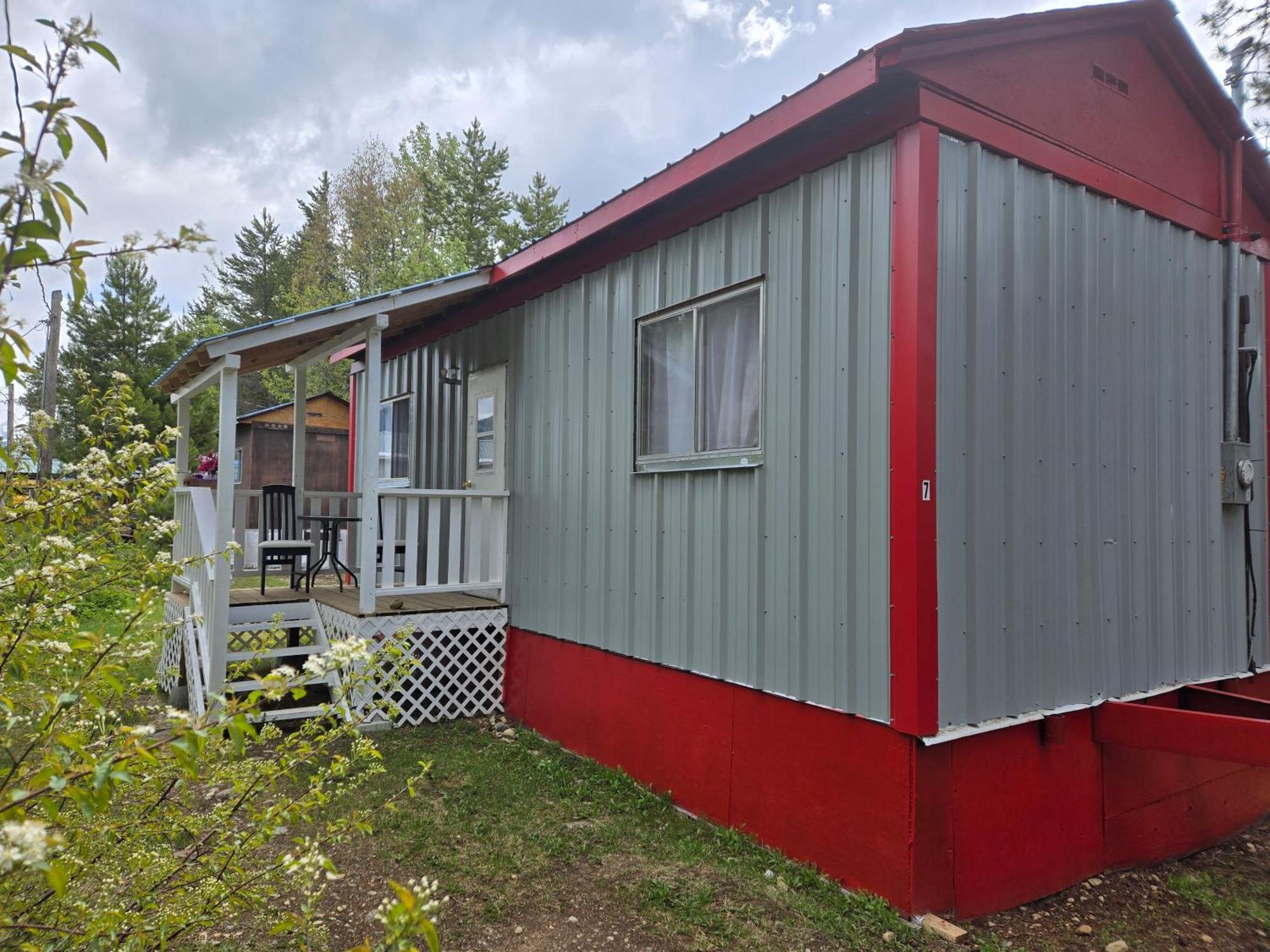 Blue River Cabins & Campgrounds エクステリア 写真