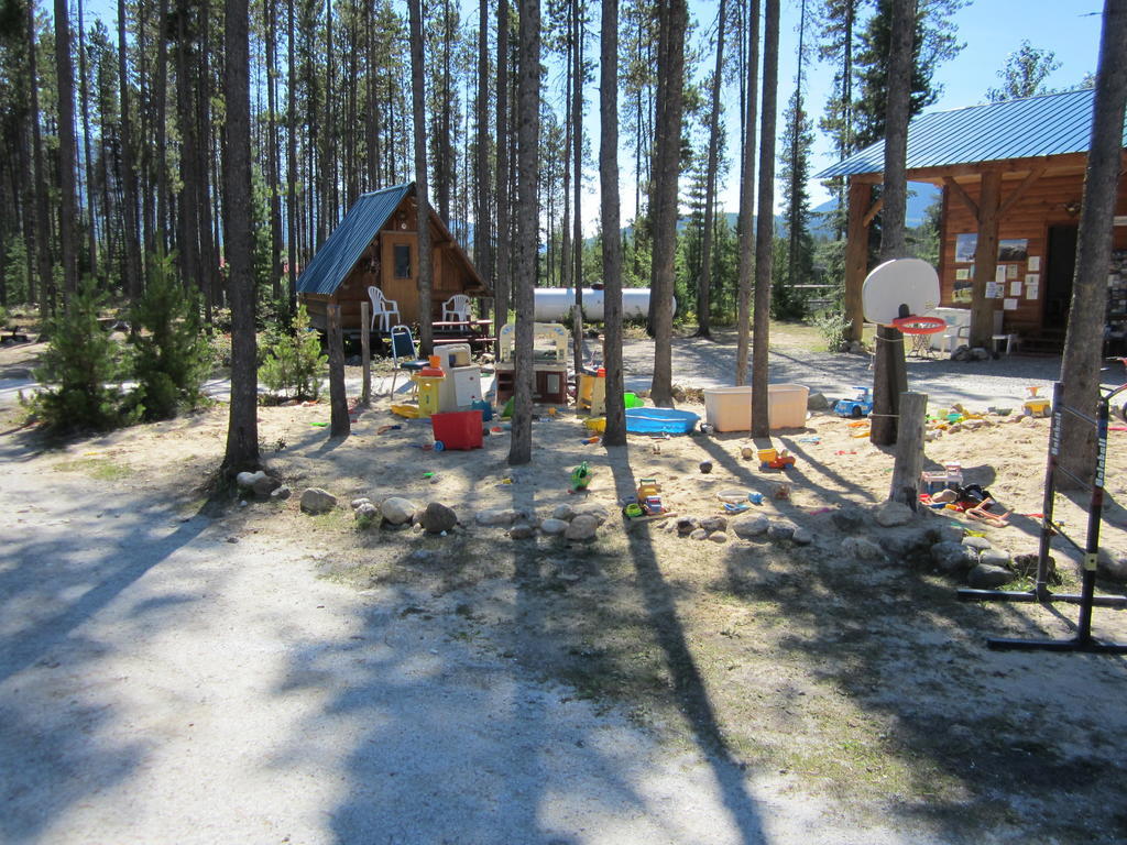 Blue River Cabins & Campgrounds エクステリア 写真